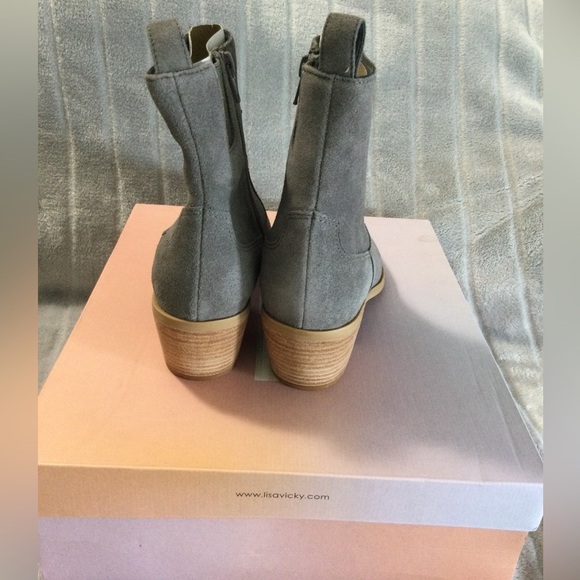 Lisa Vicky Steady Western Stone Pointed Toe Bootie - Picture 5 of 12